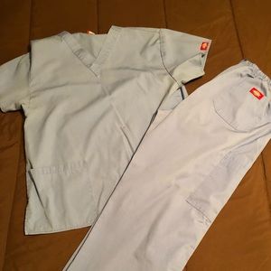 Dickies Scrub set